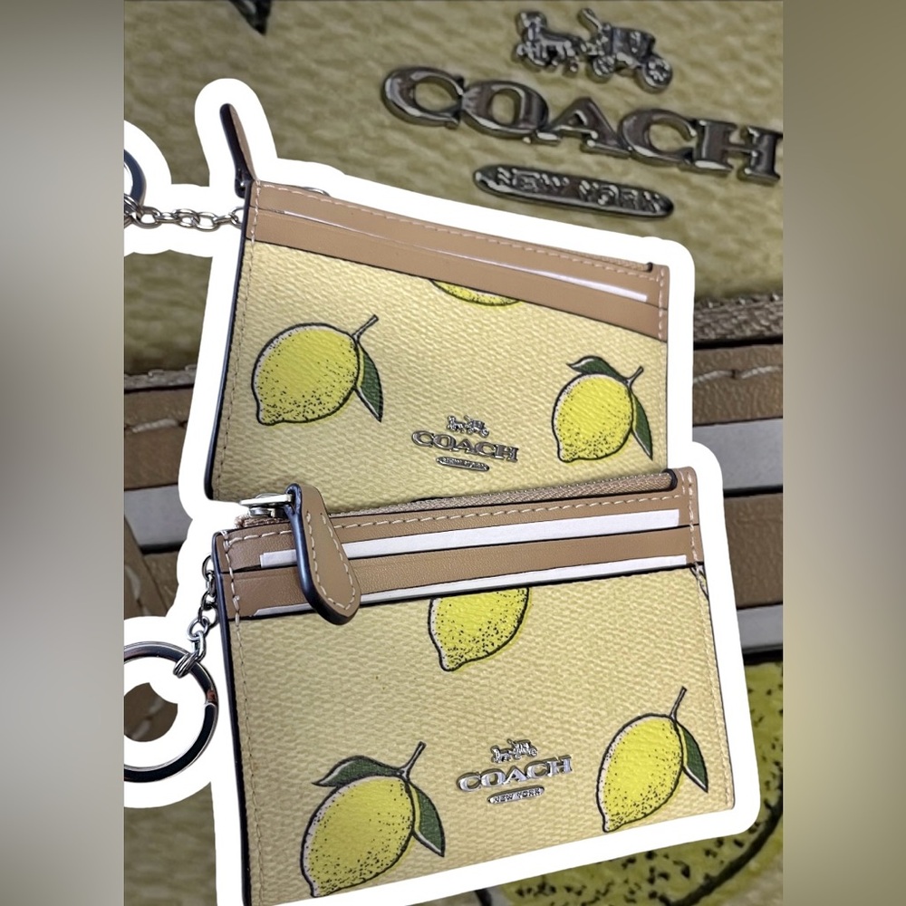 Coach NWT Card Holder/Keychain Zip Top, Coated Canvas/Leather Trim Lemon Print - Picture 10 of 11